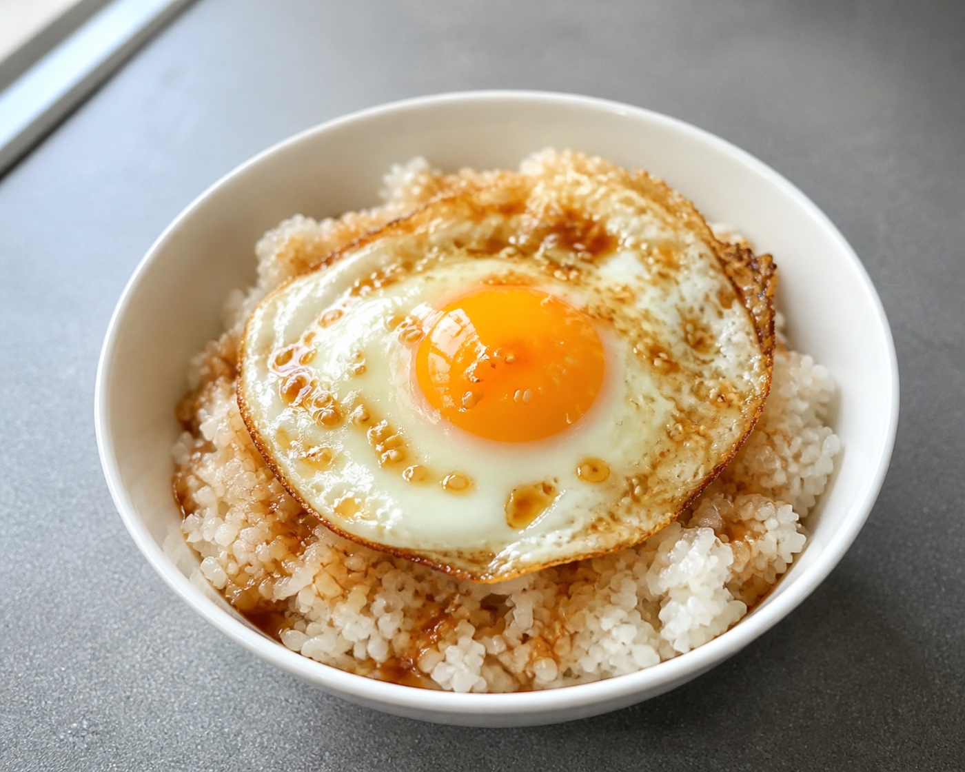 버터 없이 고소한 간장계란밥 완성 모습