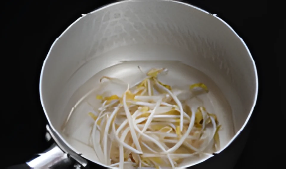 콩나물부추볶음 4단계 사진